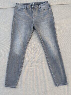 Old Navy Rockstar Gray Fleece Lined Jeans